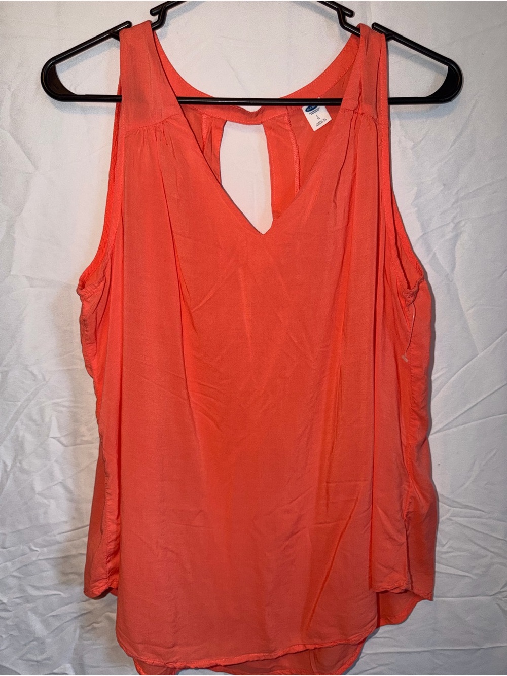 Old Navy Coral Sleeveless Keyhole V-Neck Tank